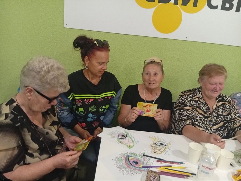 Memories of Our Youth community meeting at Velyka Oleksandrivka Library