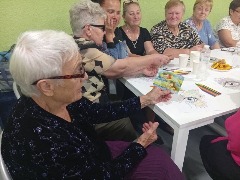 Mandala art therapy activity at Velyka Oleksandrivka Library